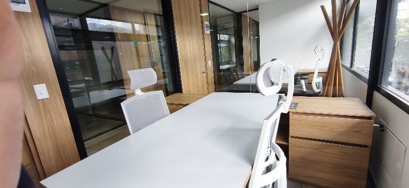 Oficina en arriendo en LOS COLORES, 8 m²