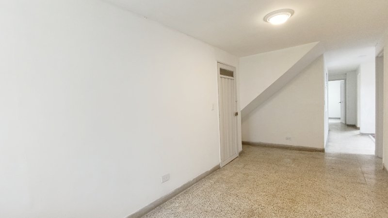 Apartamento en arriendo en AMERICA LORENA, 80 m², 3 alcobas, 2 baños