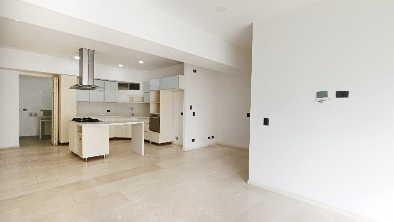 Apartamento en arriendo en SABANETA, 110 m², 3 alcobas, 3 baños