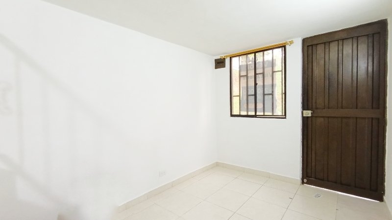 Casa en arriendo en ROBLEDO, 90 m², 3 alcobas, 2 baños