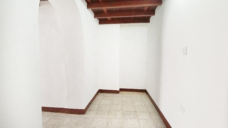 Apartamento en arriendo en BARRIO CRISTOBAL, 68 m², 3 alcobas, 1 baño