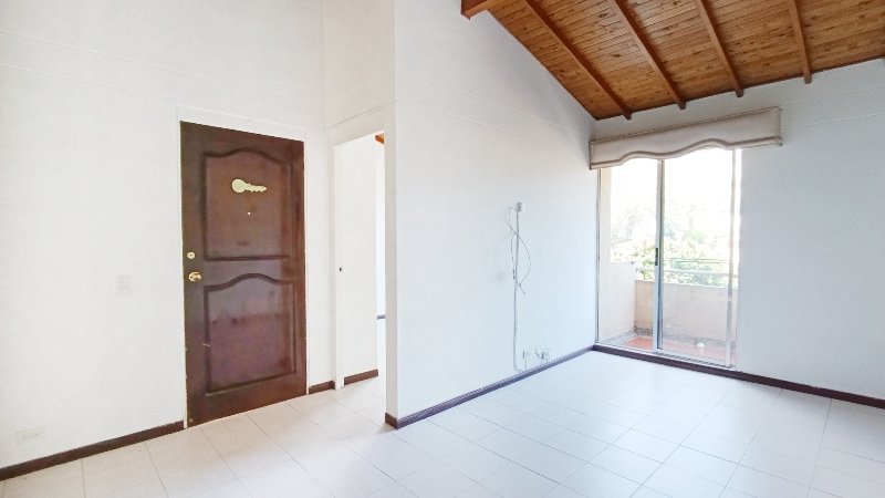 Apartamento en arriendo en SANTA MONICA, 67 m², 3 alcobas, 2 baños