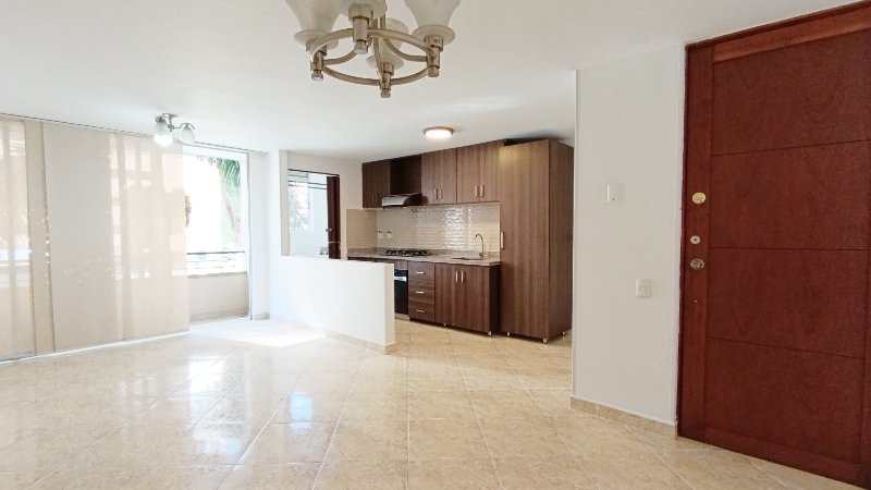 Apartamento en arriendo en ENVIGADO, 70 m², 3 alcobas, 2 baños