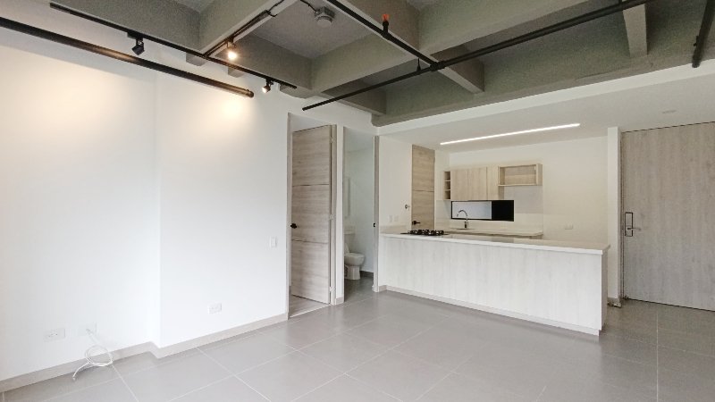 Apartaestudio en arriendo en ENVIGADO, 64 m², 1 alcoba, 2 baños