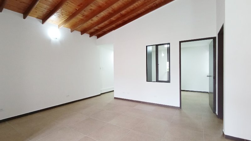 Apartamento en arriendo en SANTA MONICA, 84 m², 3 alcobas, 2 baños