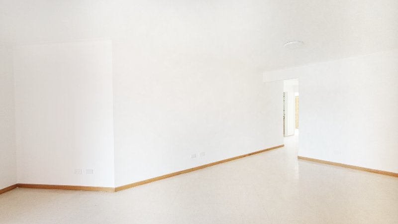 Apartamento en arriendo en LAURELES, 1 m², 3 alcobas, 2 baños
