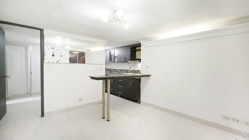 Apartamento en arriendo en CALASANZ, 55 m², 3 alcobas, 1 baño