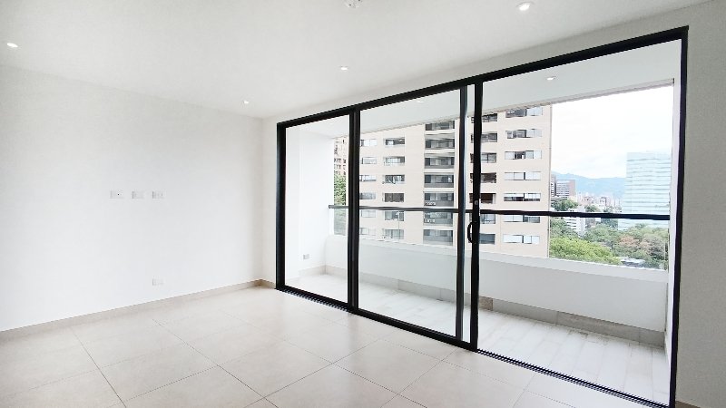 Apartamento en arriendo en POBLADO, 86 m², 3 alcobas, 3 baños