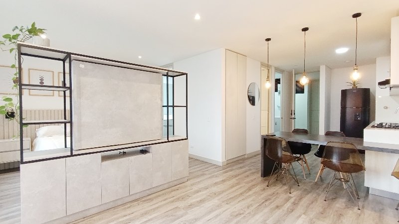 Apartaestudio en arriendo en POBLADO, 58 m², 1 alcoba, 2 baños