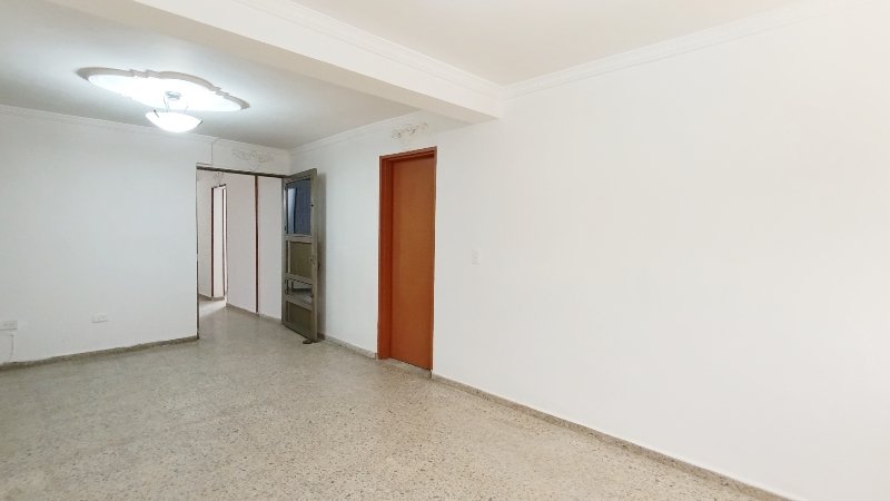 Casa en arriendo en ROBLEDO, 136 m², 4 alcobas, 3 baños
