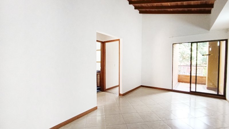 Apartamento en arriendo en CONQUISTADORES, 65 m², 1 alcoba, 1 baño