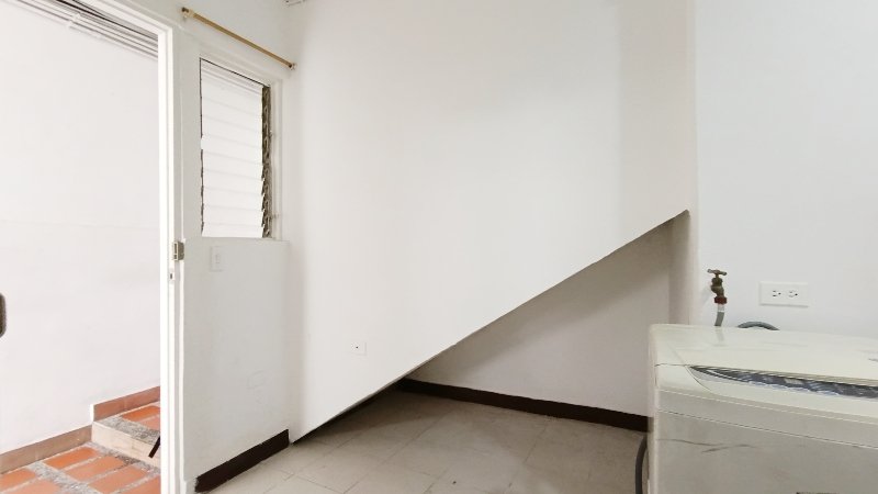 Apartamento en arriendo en LOVAINA, 32 m², 2 alcobas, 1 baño