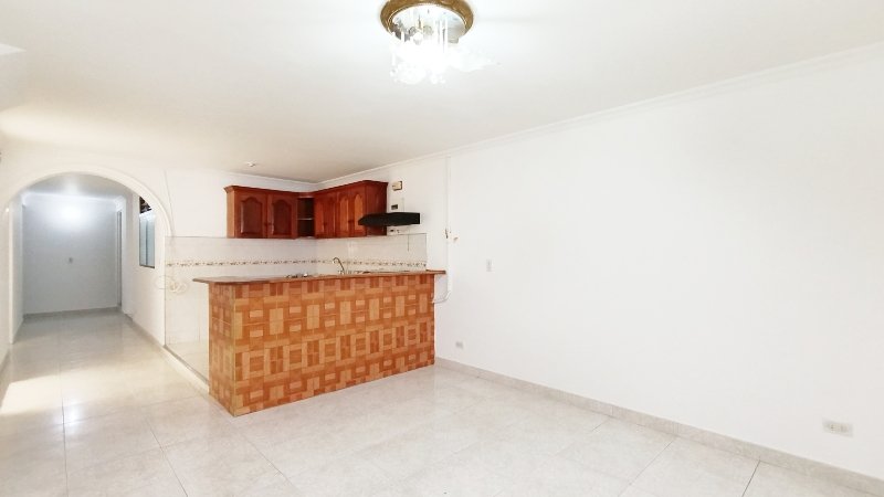Apartamento en arriendo en FLORESTA PRADERA, 60 m², 2 alcobas, 1 baño