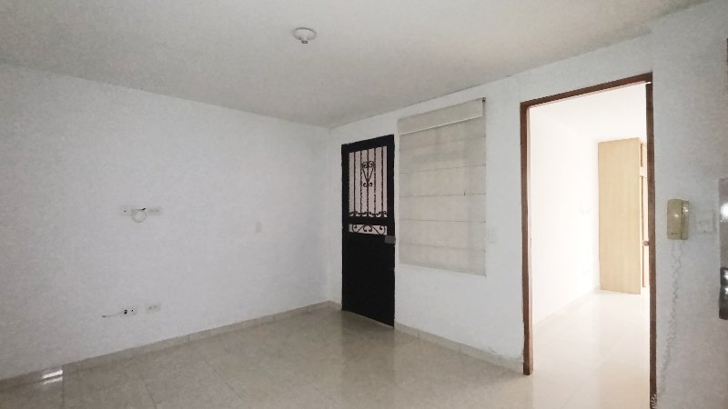 Apartamento en arriendo en FLORESTA ALCAZARES, 75 m², 3 alcobas, 2 baños