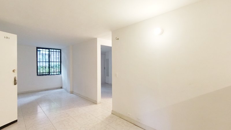 Apartamento en arriendo en POBLADO, 90 m², 2 alcobas, 3 baños