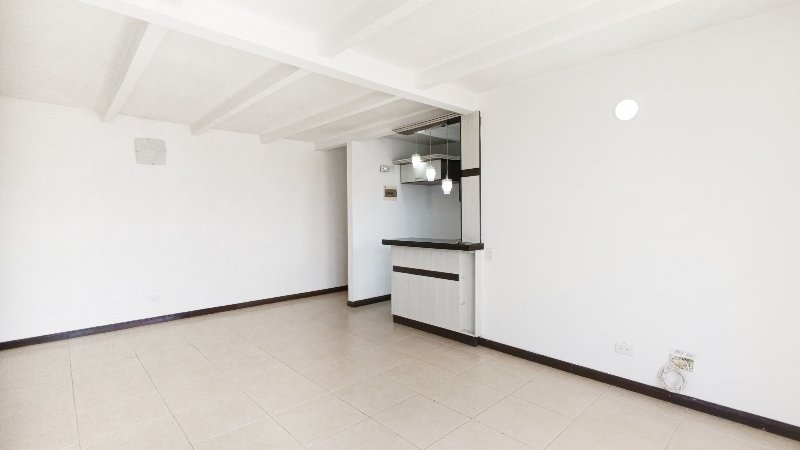 Apartamento en arriendo en CALASANZ, 75 m², 3 alcobas, 2 baños