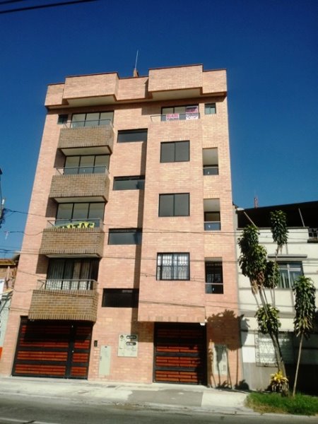 Apartamento en arriendo en VELODROMO, 68 m², 2 alcobas, 1 baño