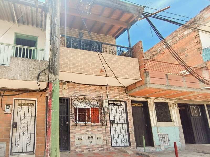 Apartamento en venta en CAMPO VALDES, 37 m², 1 alcoba, 1 baño