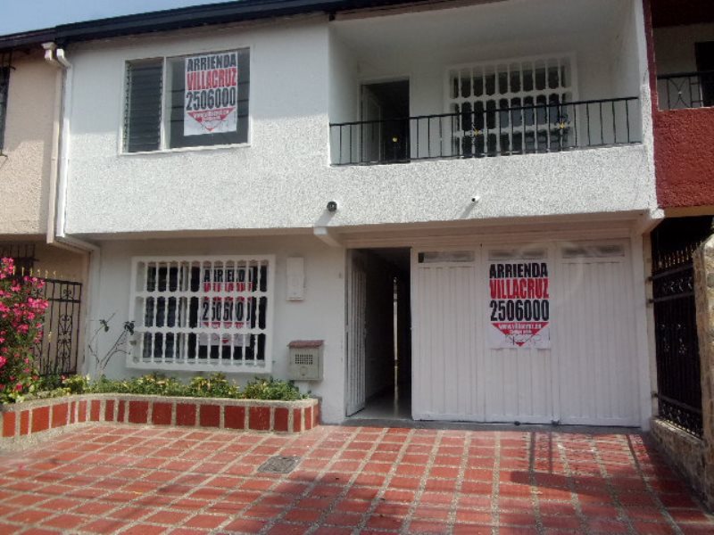 Casa en arriendo en GUAYABAL, 165 m², 4 alcobas, 2 baños