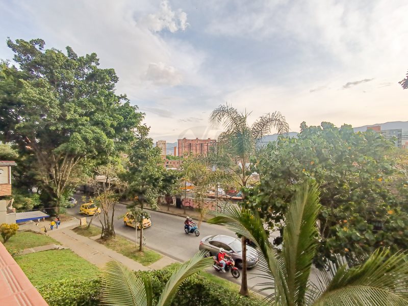 Apartamento en arriendo en SAN GERMAN, 78 m², 4 alcobas, 2 baños