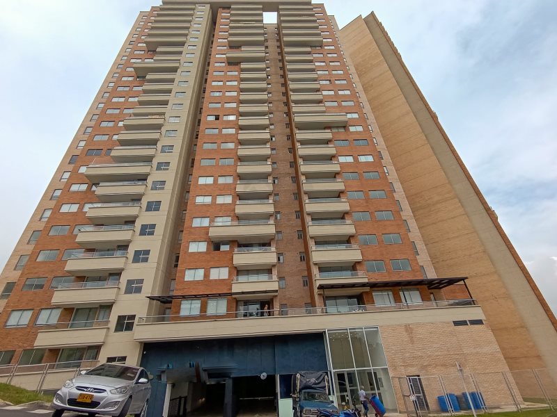 Apartamento en arriendo en SABANETA, 86 m², 3 alcobas, 2 baños