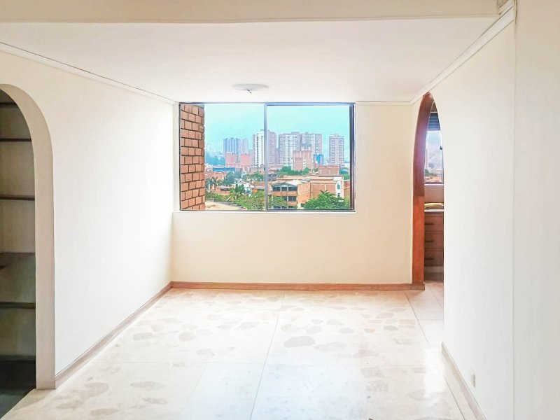 Apartamento en arriendo en CABAÑAS, 160 m², 4 alcobas, 3 baños
