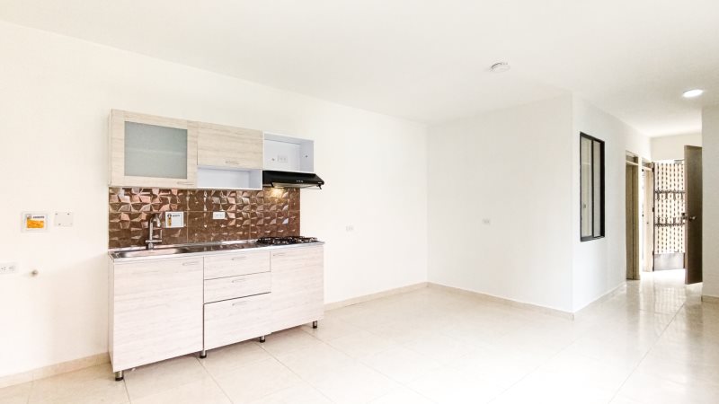 Apartamento en arriendo en LAURELES, 70 m², 4 alcobas, 2 baños