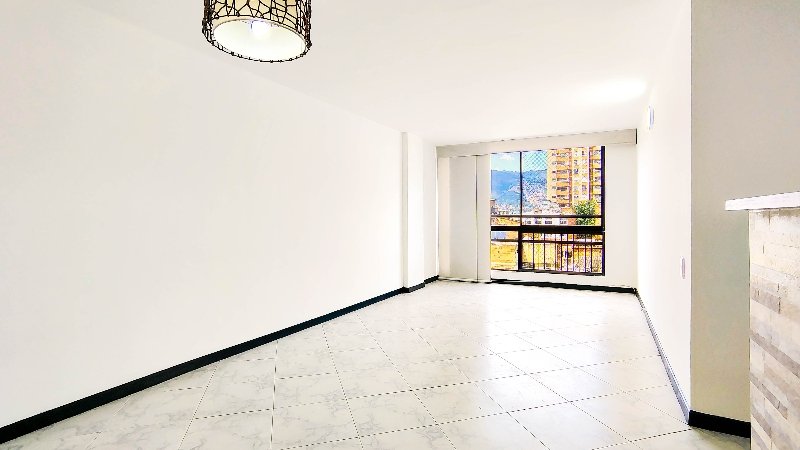 Apartamento en arriendo en LAURELES, 77 m², 3 alcobas, 2 baños