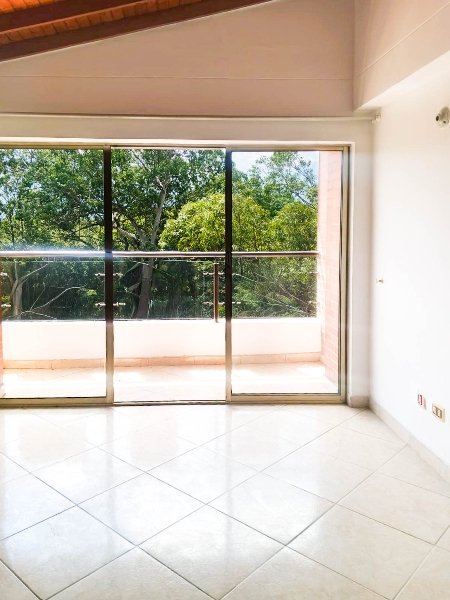 Apartamento en arriendo en VELODROMO, 140 m², 3 alcobas, 2 baños