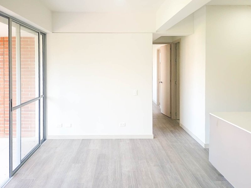 Apartamento en arriendo en SABANETA, 70 m², 2 alcobas, 2 baños