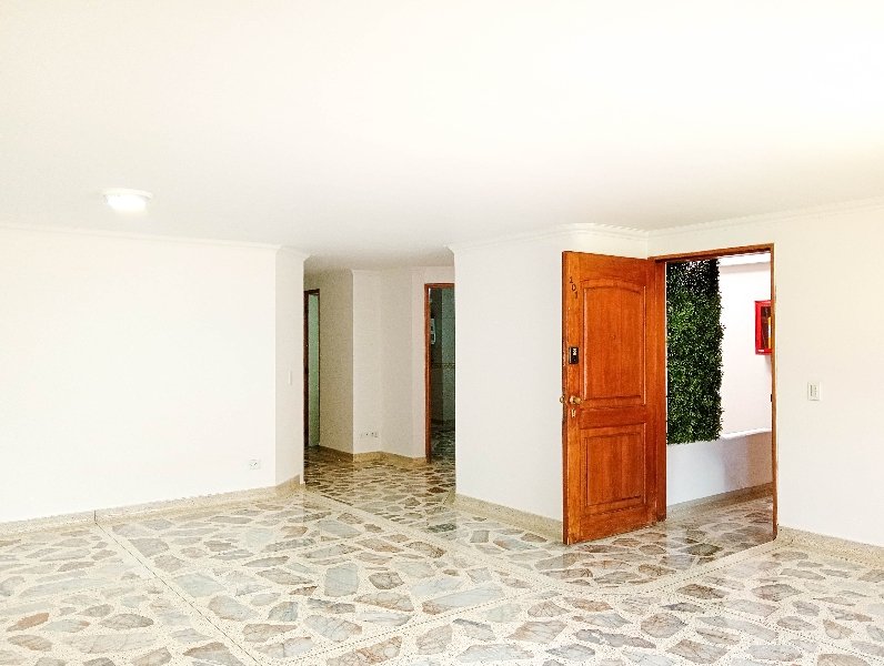 Apartamento en arriendo en SIMON BOLIVAR, 139 m², 3 alcobas, 3 baños