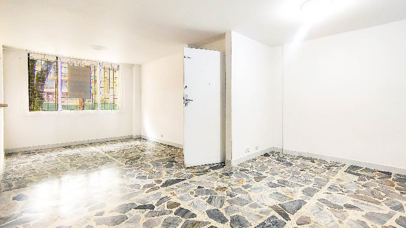 Apartamento en arriendo en LOS COLORES, 110 m², 3 alcobas, 4 baños