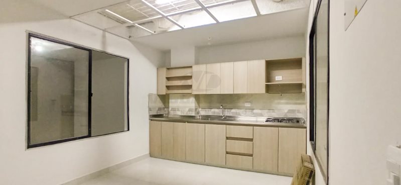 Casa en arriendo en SANTA MONICA, 110 m², 4 alcobas, 2 baños