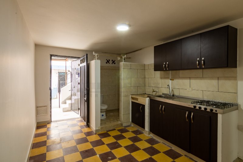 Apartaestudio en arriendo en 12 DE OCTUBRE, 30 m², 1 alcoba, 1 baño