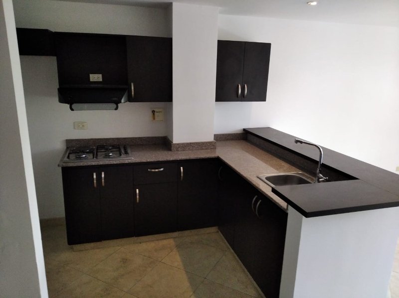 Apartamento en arriendo en FLORESTA, 70 m², 2 alcobas, 2 baños