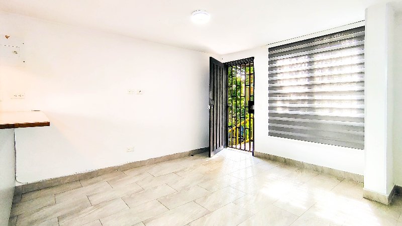 Apartamento en arriendo en SANTA MONICA II, 65 m², 2 alcobas, 2 baños