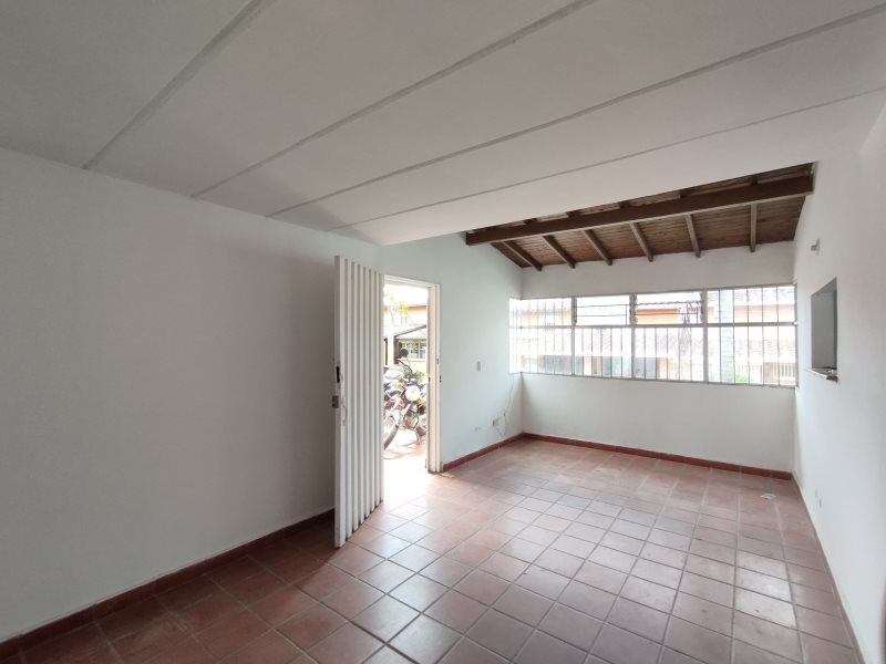 Casa en arriendo en RIONEGRO, 100 m², 3 alcobas, 2 baños