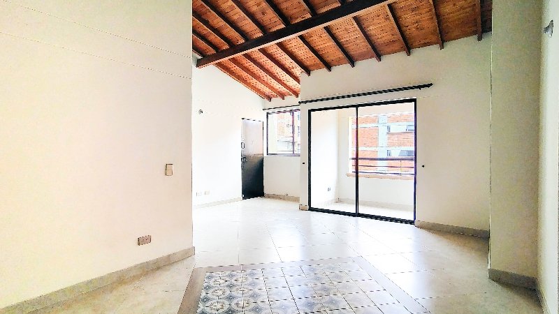 Apartamento en arriendo en AMERICA, 80 m², 3 alcobas, 2 baños