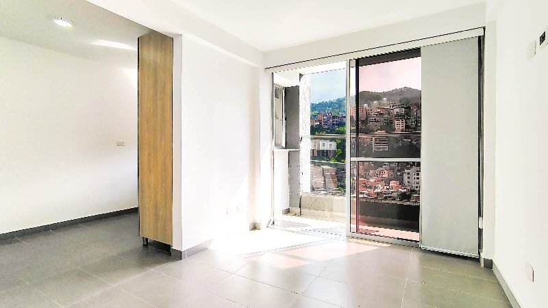 Apartamento en arriendo en LOMA DE LOS BERNAL, 55 m², 3 alcobas, 2 baños